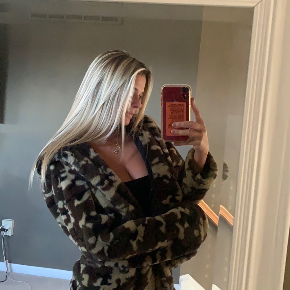 Love tree fur camo jacket